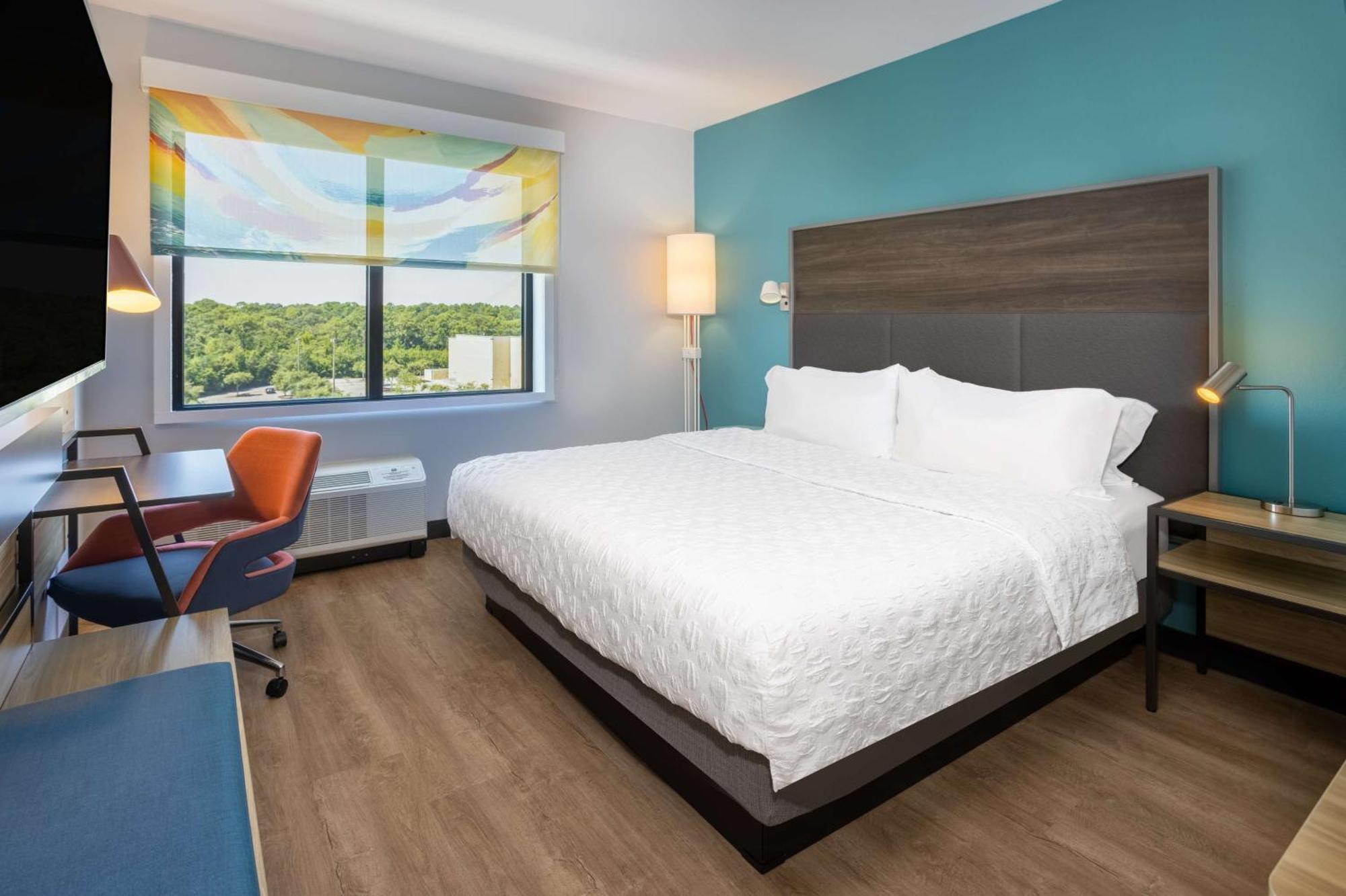 Tru By Hilton Pensacola Airport Medical Center Hotell Exteriör bild