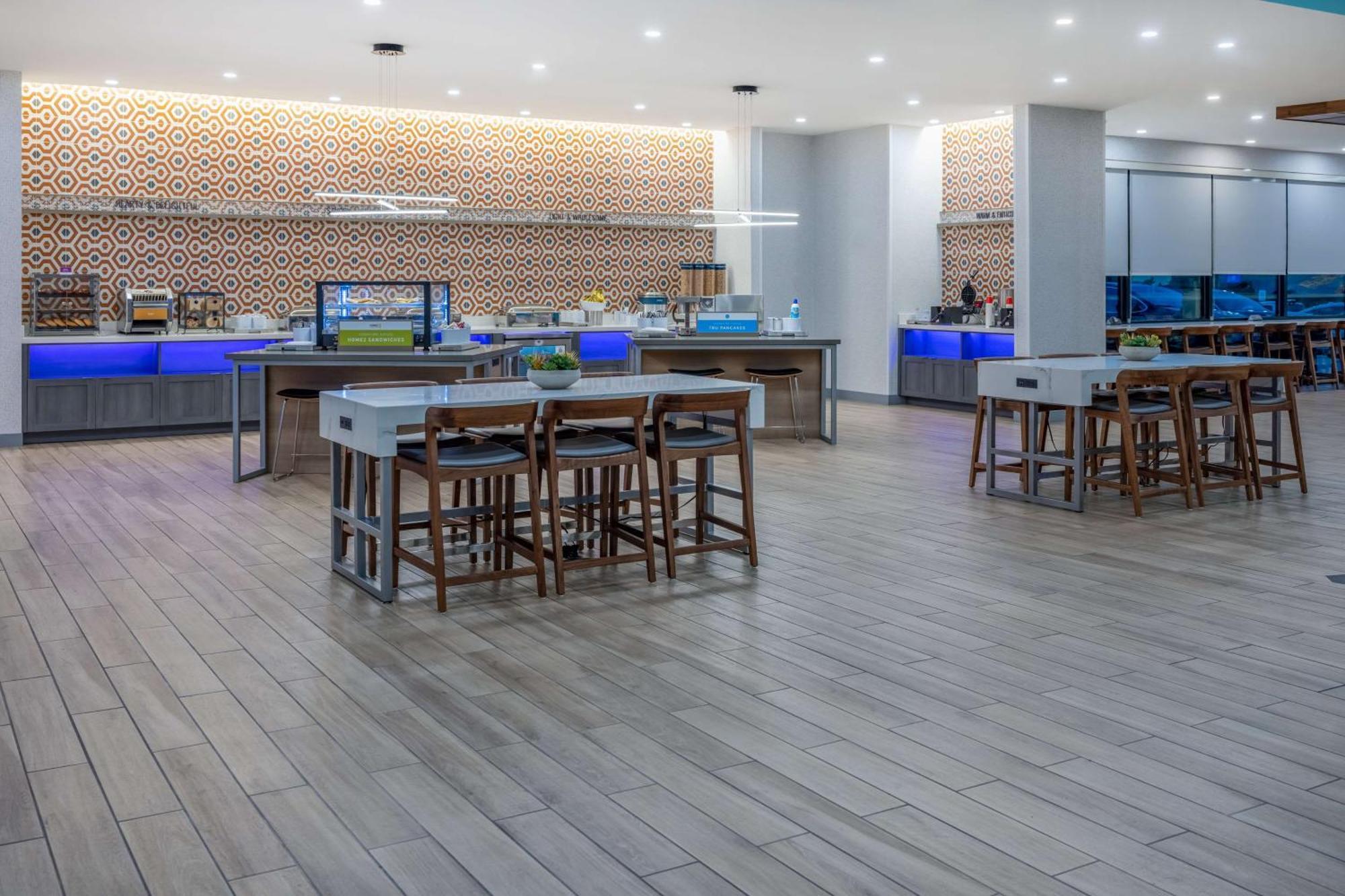 Tru By Hilton Pensacola Airport Medical Center Hotell Exteriör bild
